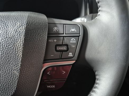 New 2026 Toyota Camry Hybrid FWD image 20