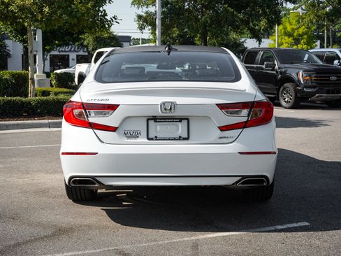 Used 2020 Honda Accord Sport image 9