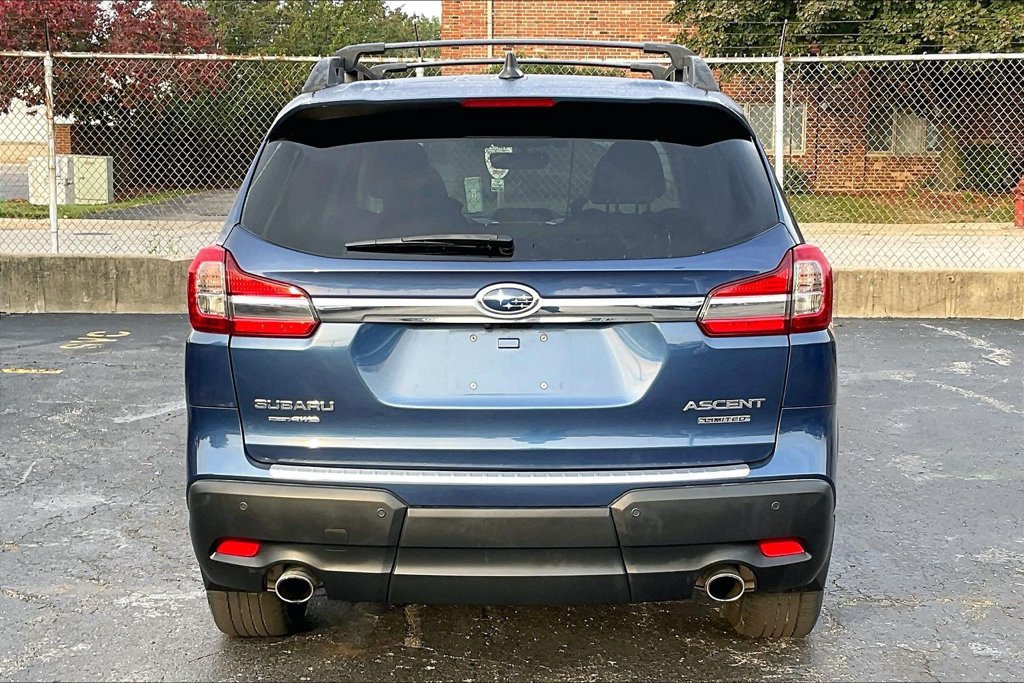 Used 2020 Subaru Ascent Limited w/ Technology Package AWD/4WD image 3