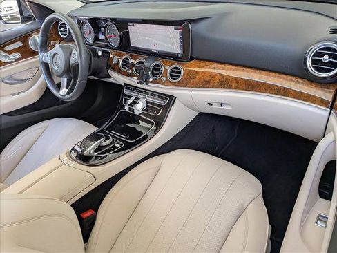 Used 2018 Mercedes-Benz E 300 image 19