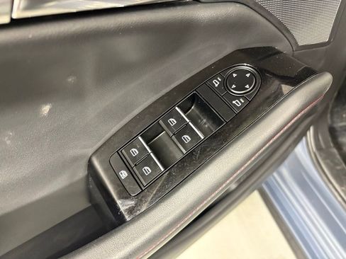 Used 2025 MAZDA MAZDA3 s image 15