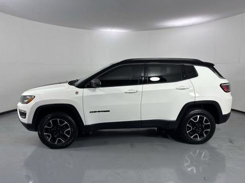 Used 2021 Jeep Compass Trailhawk AWD/4WD image 28