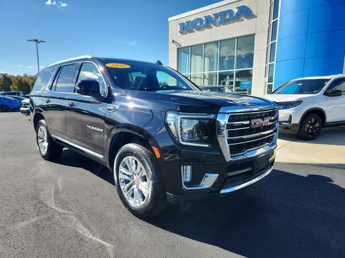 Used 2022 GMC Yukon SLT w/ SLT Luxury Package image 7