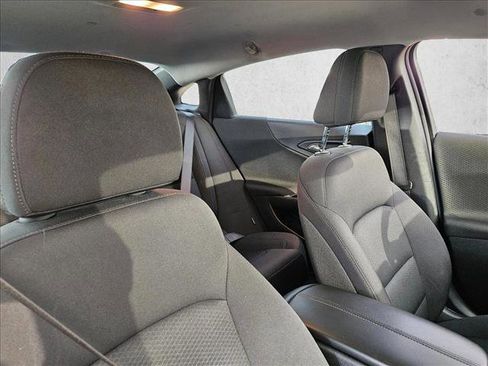 Used 2025 Chevrolet Malibu LT image 23