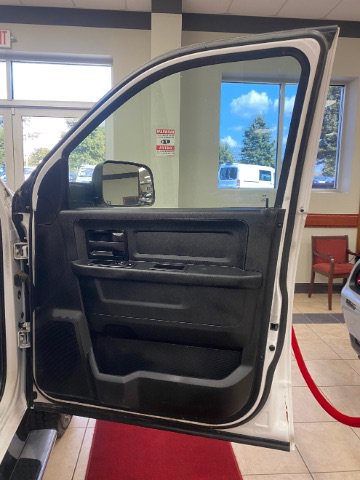Used 2022 RAM 2500 Tradesman AWD/4WD image 9