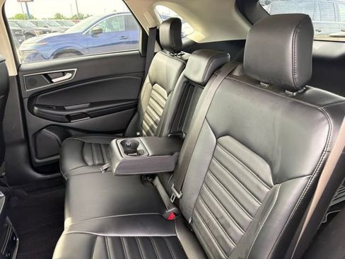 Used 2024 Ford Edge SEL w/ Convenience Package AWD/4WD image 16