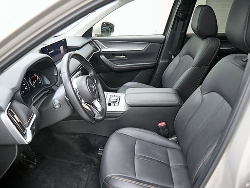 Used 2025 MAZDA CX-90 3.3 Turbo w/ Preferred Package image 18