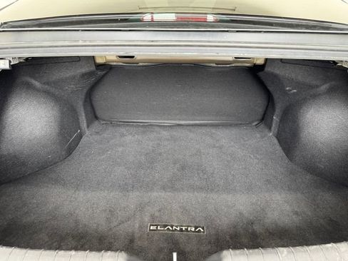 Used 2023 Hyundai Elantra SEL w/ Convenience Package image 8