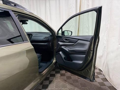 Certified 2025 Subaru Ascent Onyx Edition AWD/4WD image 36