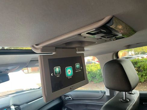 Used 2018 Chevrolet Tahoe Premier image 21