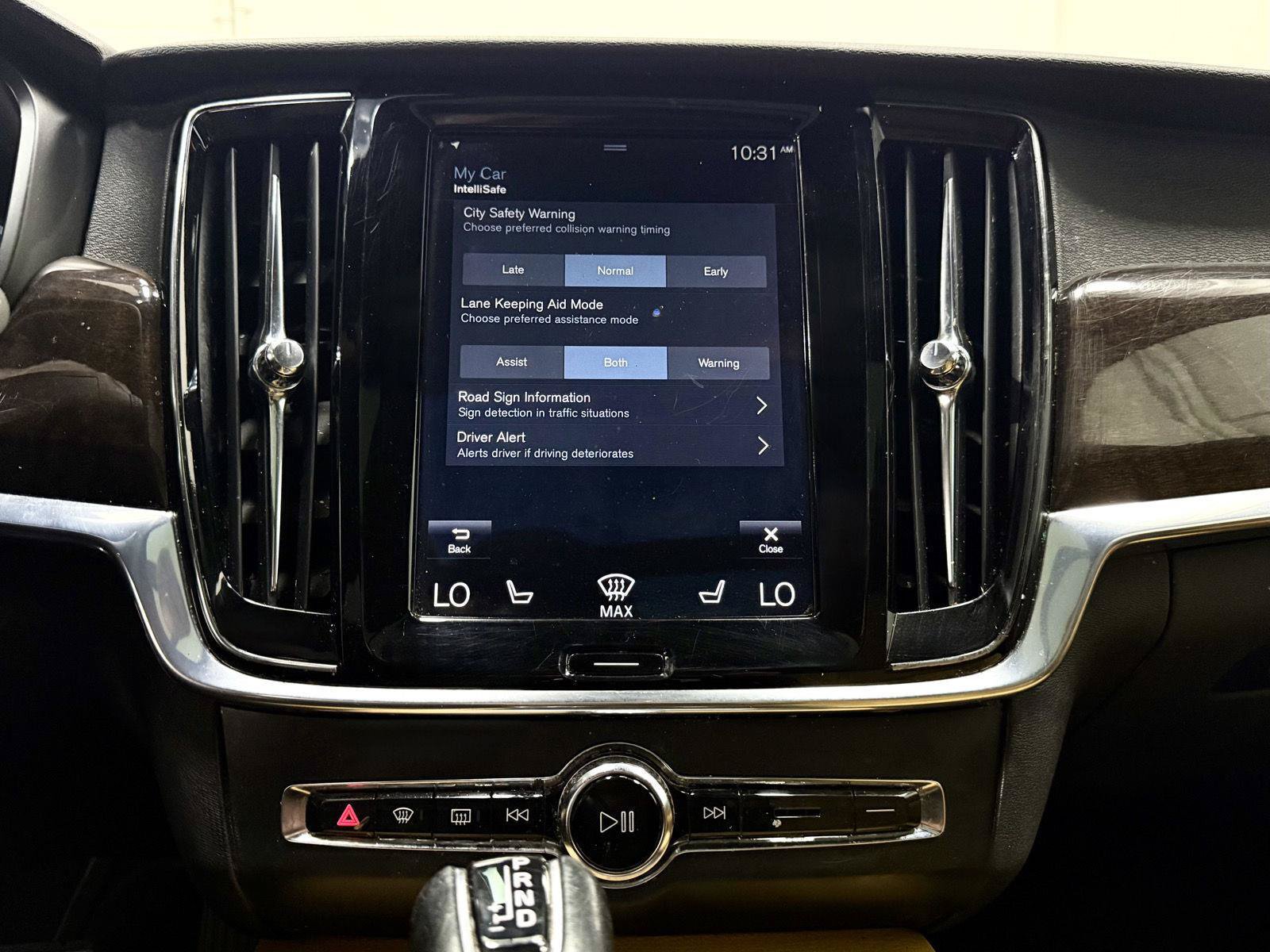 Used 2018 Volvo S90 T5 Momentum w/ Convenience Package FWD image 33