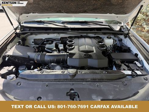 Used 2024 Toyota 4Runner TRD Off-Road AWD/4WD image 35