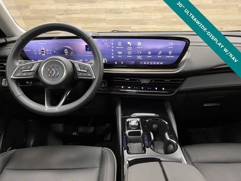 Used 2024 Buick Envision Avenir image 2