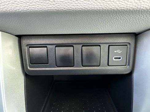 Certified 2025 Toyota Corolla Cross L image 35