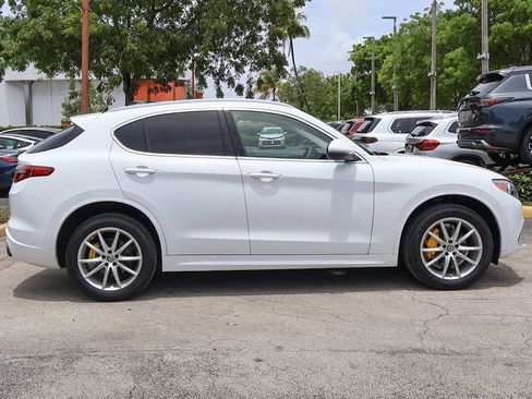 Used 2021 Alfa Romeo Stelvio Ti w/ Premium Package AWD/4WD image 19