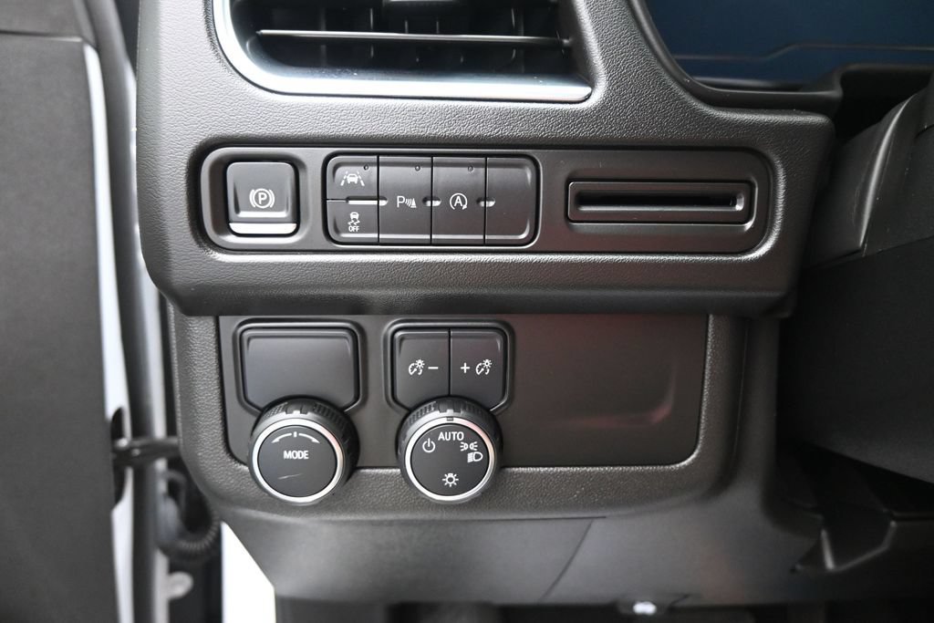 Used 2024 Chevrolet Tahoe LT RWD image 34