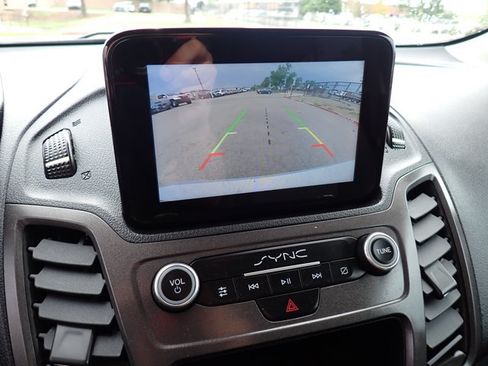 Used 2022 Ford Transit Connect XLT FWD image 21
