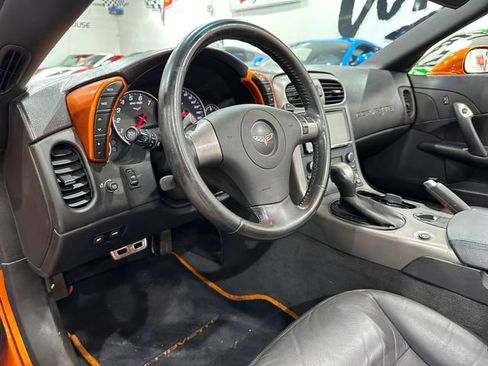 Used 2007 Chevrolet Corvette Convertible w/ Preferred Equipment Group RWD image 10