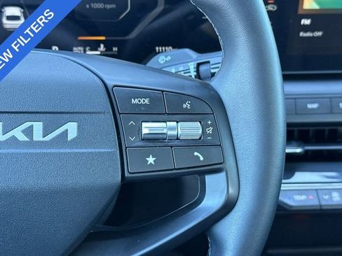 Certified 2025 Kia K4 EX FWD image 30
