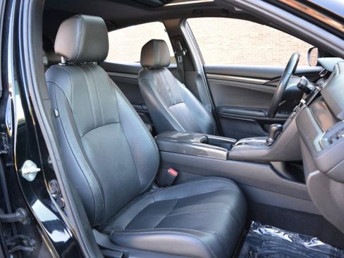 Used 2019 Honda Civic EX-L image 17