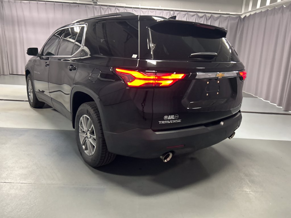 Used 2023 Chevrolet Traverse LT FWD image 5