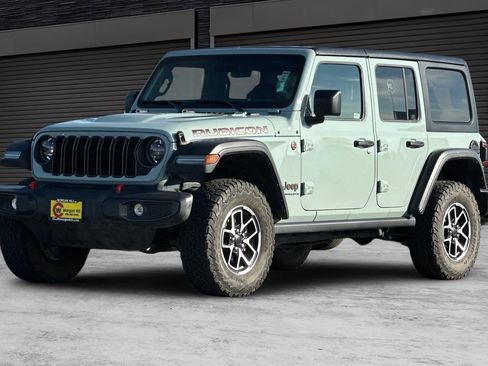Used 2024 Jeep Wrangler Unlimited Rubicon image 9