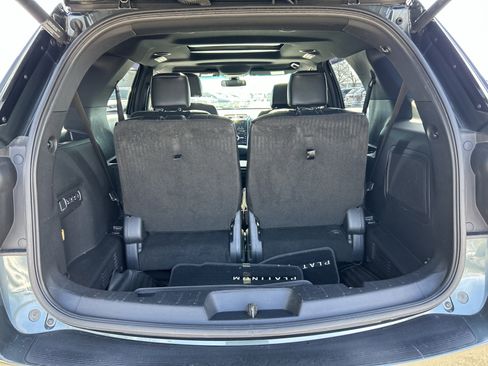 Used 2016 Ford Explorer Platinum image 28