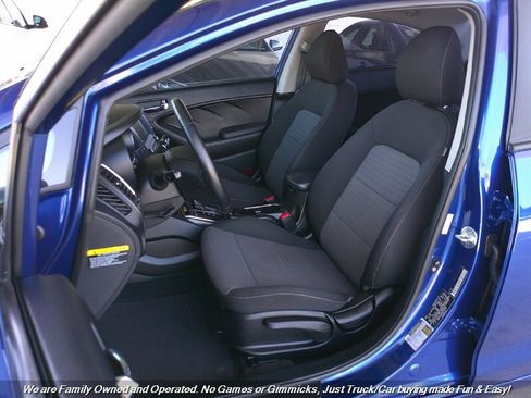 Used 2019 Kia Forte LXS image 16