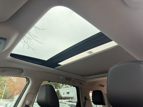 New 2025 Nissan Pathfinder Platinum w/ Cargo Package image 31