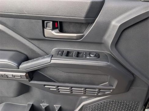 Used 2024 Toyota Tacoma TRD Sport image 15