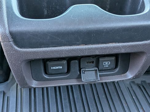 Used 2019 Honda Odyssey Touring image 18