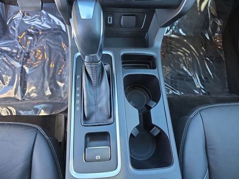 Used 2018 Ford Escape SEL image 25