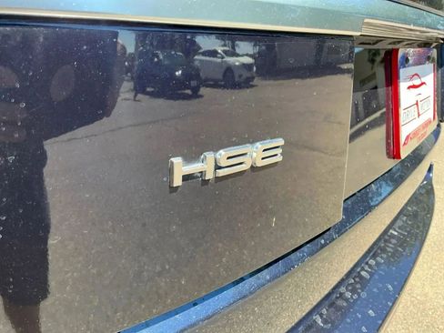 Used 2019 Land Rover Range Rover HSE image 35