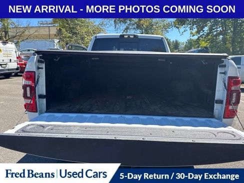 Used 2024 RAM 3500 Limited AWD/4WD image 11
