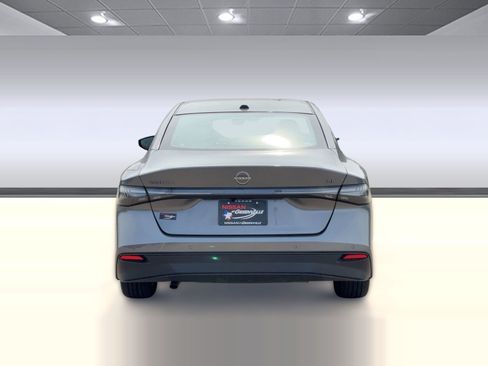 New 2026 Nissan Sentra SL w/ Floor Mat Package FWD image 10