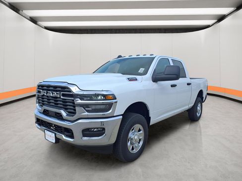 New 2026 RAM 2500 Tradesman w/ Chrome Appearance Group AWD/4WD image 3