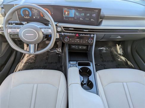 Used 2025 Hyundai Sonata SEL image 24