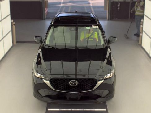 Used 2023 MAZDA CX-5 AWD 2.5 S w/ Premium Plus Pkg image 2