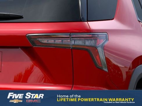 New 2026 Chevrolet Equinox ACTIV FWD image 12