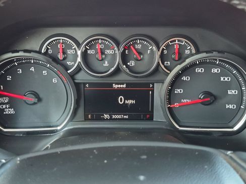 Used 2024 Chevrolet Tahoe LS RWD image 17