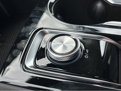 New 2026 Buick Envision Sport Touring AWD/4WD image 21