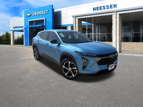 New 2026 Chevrolet Trax RS w/ Driver Confidence Package FWD image 1