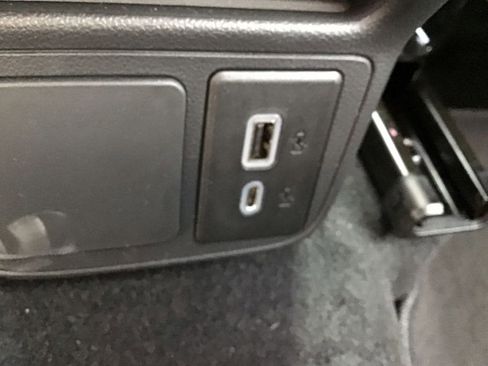 New 2025 Buick Encore GX Sport Touring image 29