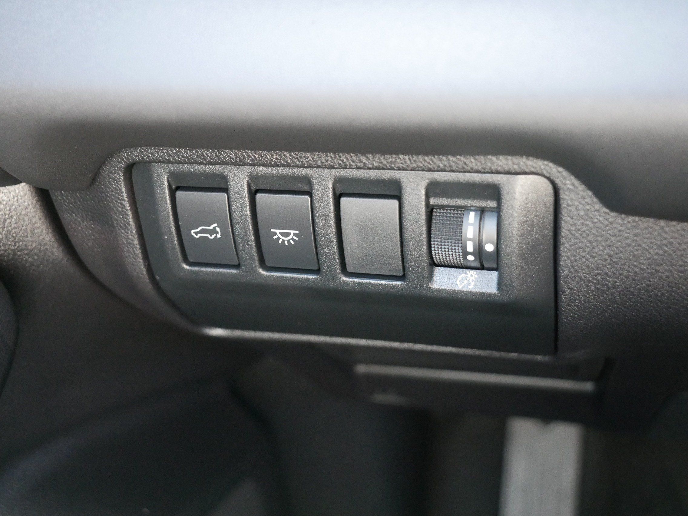Certified 2025 Subaru Ascent Bronze Edition AWD/4WD image 26