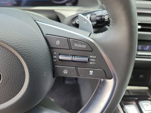 Certified 2022 Hyundai Sonata Limited FWD image 29