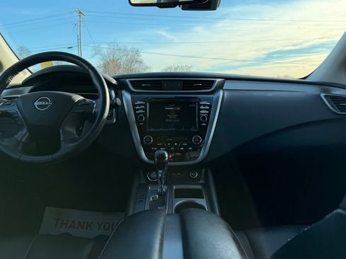 Used 2023 Nissan Murano SV w/ SV Midnight Edition Package image 17