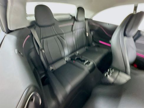 Used 2025 Mercedes-Benz CLE 300 4MATIC Cabriolet image 28