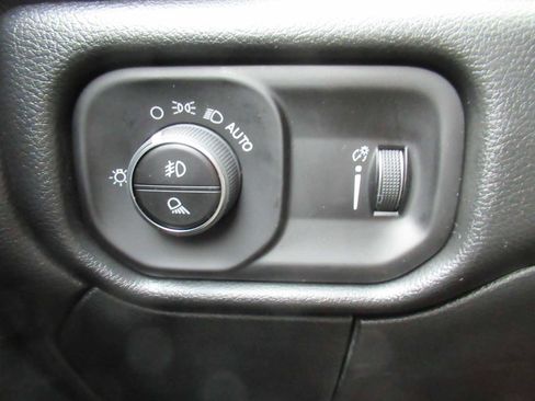 New 2026 RAM 3500 Tradesman image 32