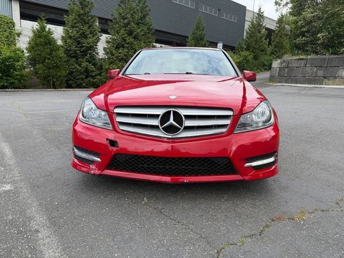 Used 2013 Mercedes-Benz C 300 4MATIC Sedan image 9