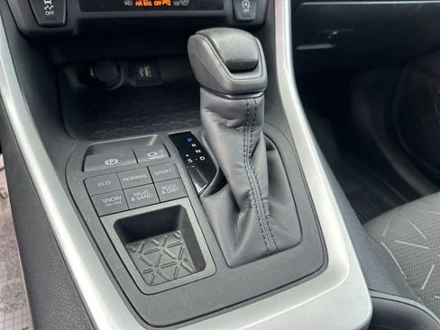 Certified 2023 Toyota RAV4 XLE AWD/4WD image 23
